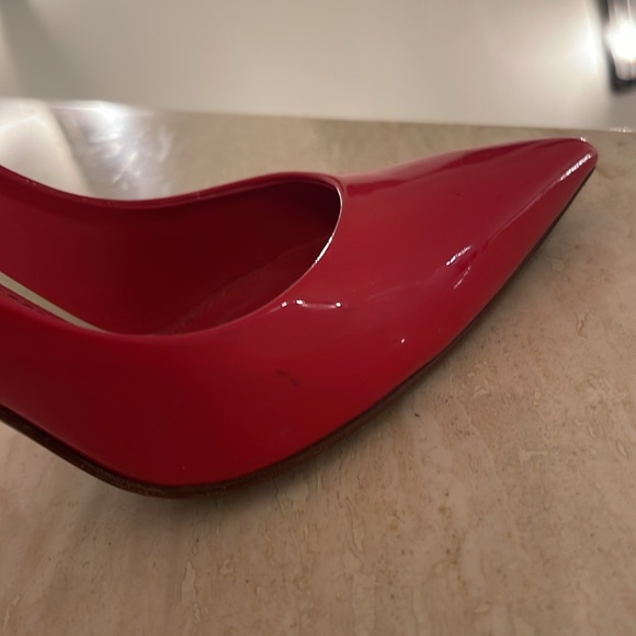 Louis Vuitton Pumps/Heels. Used. Size 37. Guaranteed Authentic - Picture 14 of 15